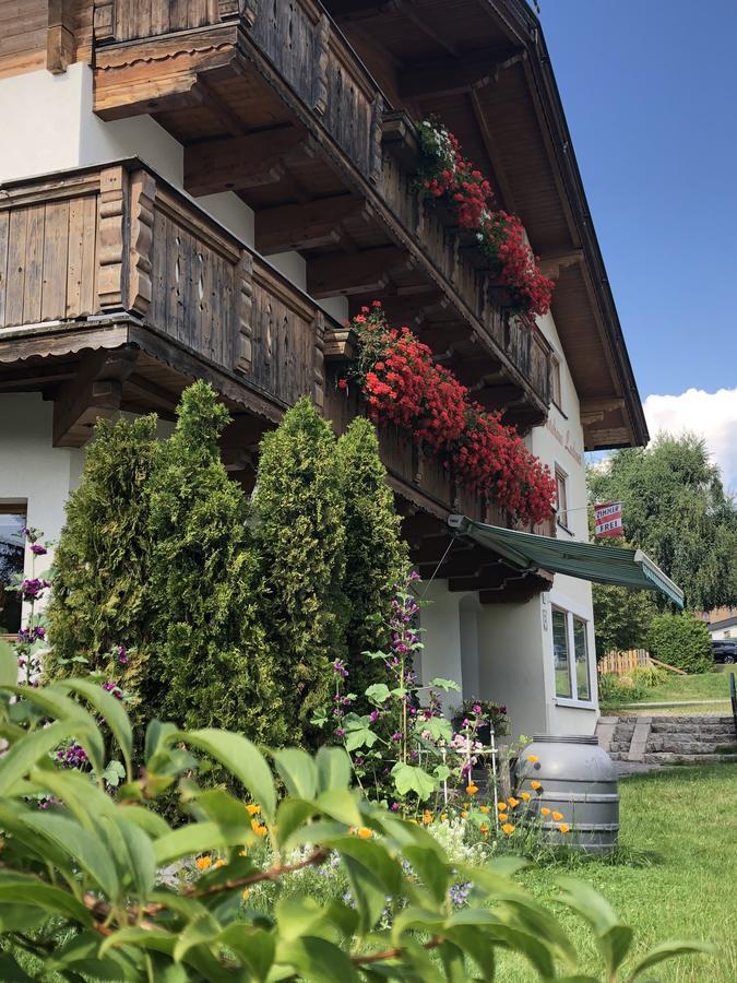 Gaestehaus Lackner Oberau Exteriör bild